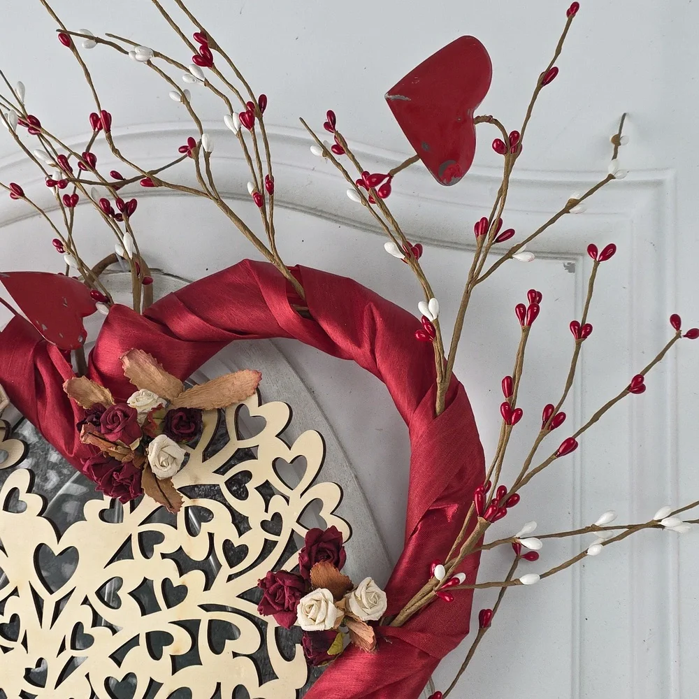 Valentines Day Vintage Romantic Victorian Inspired Wreath NEW